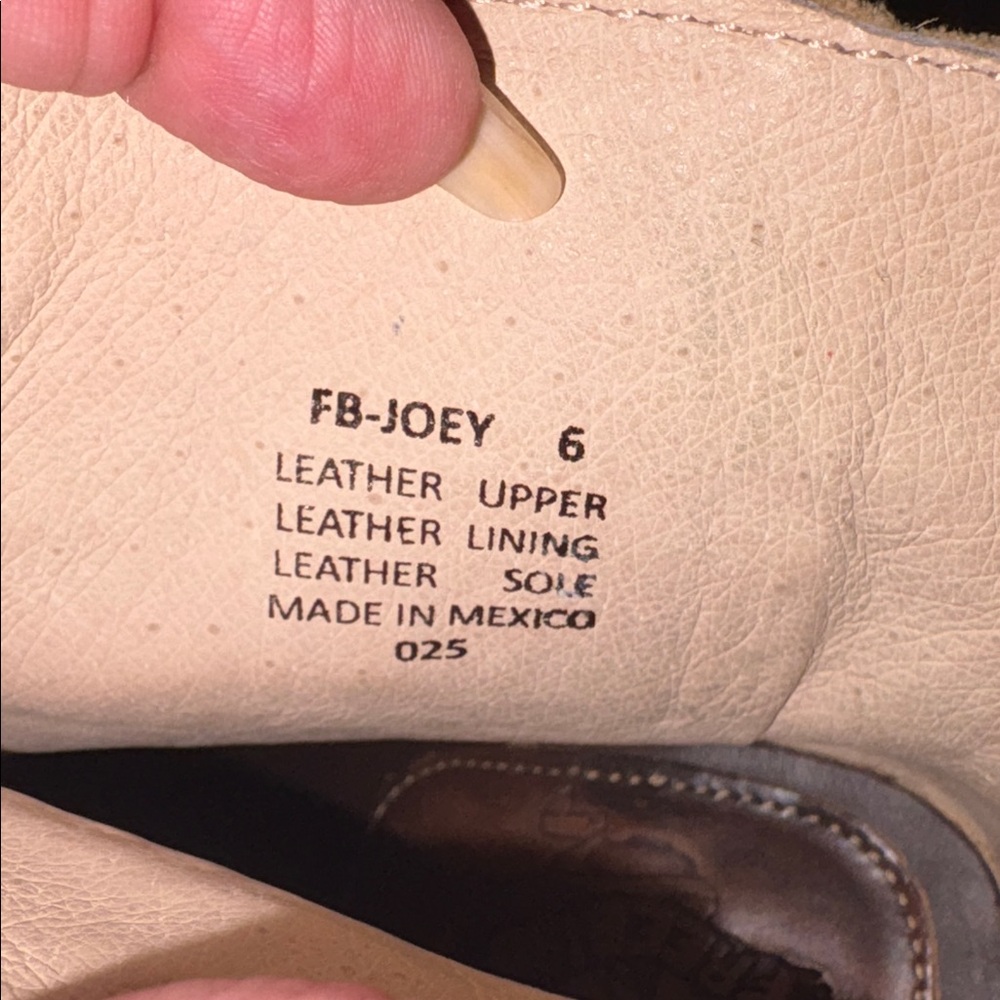 FREEBIRD 6 Joey block heel Stylish Cream Ankle Boots - Picture 6 of 7